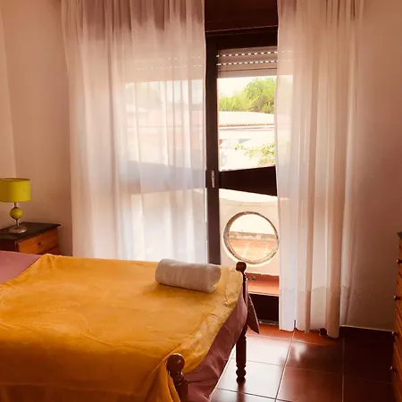 Alojamento Santa Helena 2 Holiday home